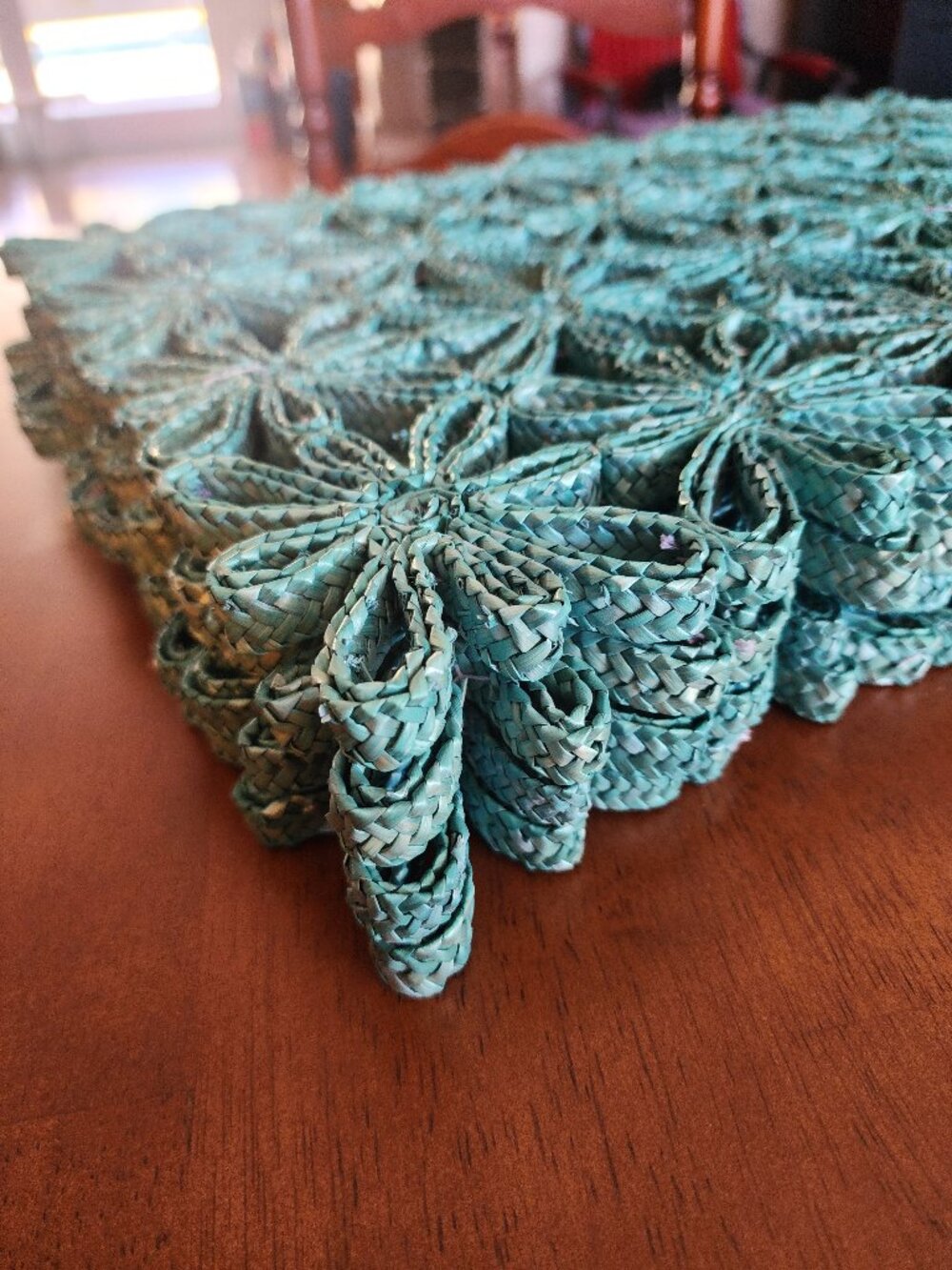 Set of 4 Vintage Straw Placemats - Turquoise Flower Design